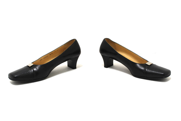 Salvatore Ferragamo Black Leather Ramila 5cm Pumps Shoes Size 7.5D