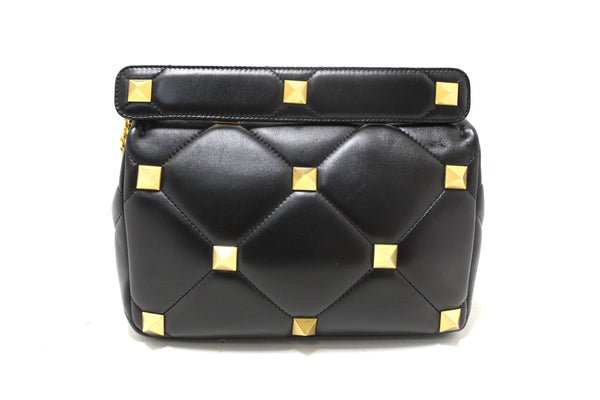 NEW Valentino Garavani Large Roman Stud Black Nappa Leather Shoulder Bag