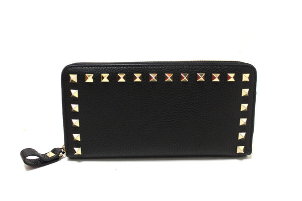 Valentino Garavani Black Calfskin Rockstud Zippered Long Wallet