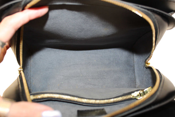 Louis Vuitton Black Epi Leather Pont Neuf HandBag