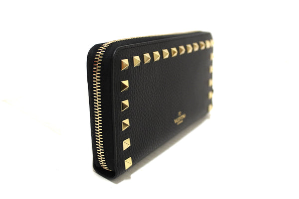 Valentino Garavani Black Calfskin Rockstud Zippered Long Wallet