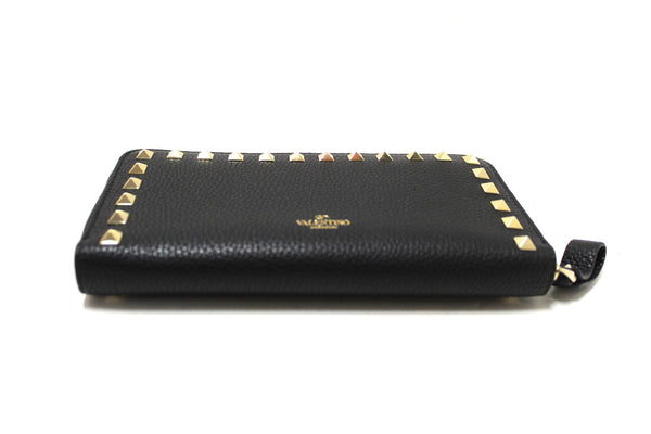 Valentino Garavani Black Calfskin Rockstud Zippered Long Wallet