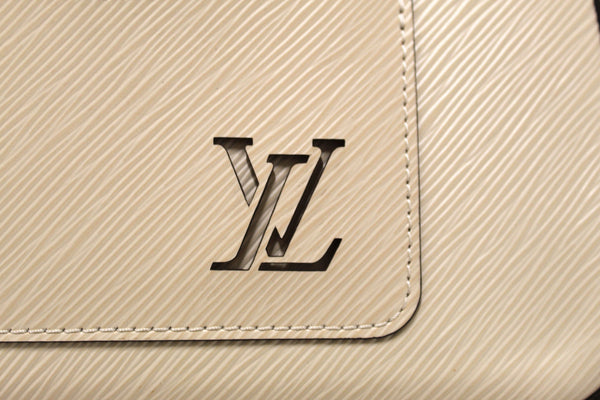 Louis Vuitton White Epi Leather Marelle Shoulder/Messenger Bag