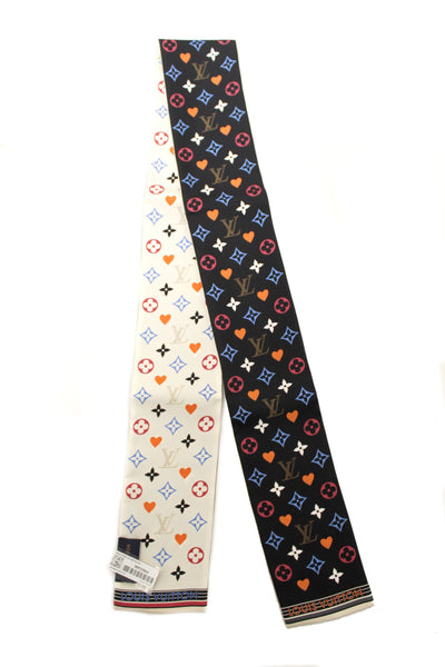 Louis Vuitton NEW Game On Monogram Heart Twilly Bandeau | Italystation.com - Shop Now at italystation.com