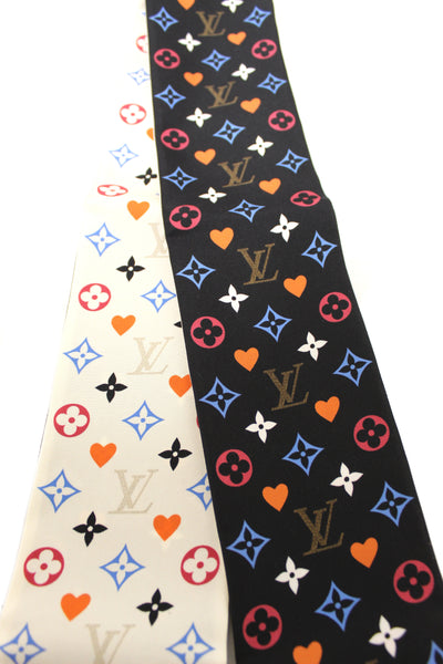 Louis Vuitton NEW Game On Monogram Heart Twilly Bandeau | Italystation.com - Shop Now at italystation.com