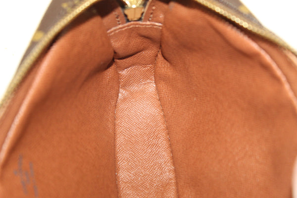 Louis Vuitton Classic Monogram Pochette Marly Bandouliere Messenger Bag