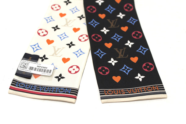 Louis Vuitton NEW Game On Monogram Heart Twilly Bandeau | Italystation.com - Shop Now at italystation.com