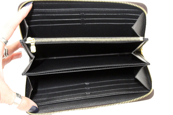 Louis Vuitton Giant Monogram Reverse Canvas Zippy Wallet