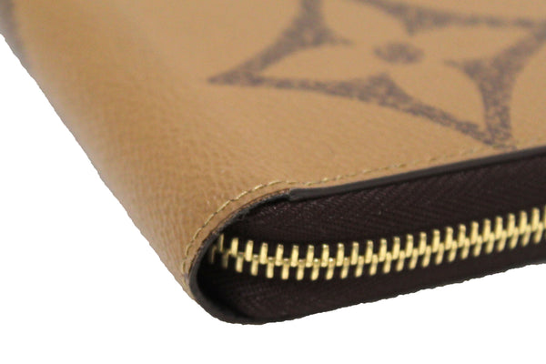 Louis Vuitton Giant Monogram Reverse Canvas Zippy Wallet