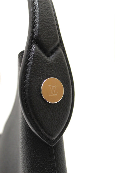 Louis Vuitton Black Grained Calf Leather Lockme Hobo Bag