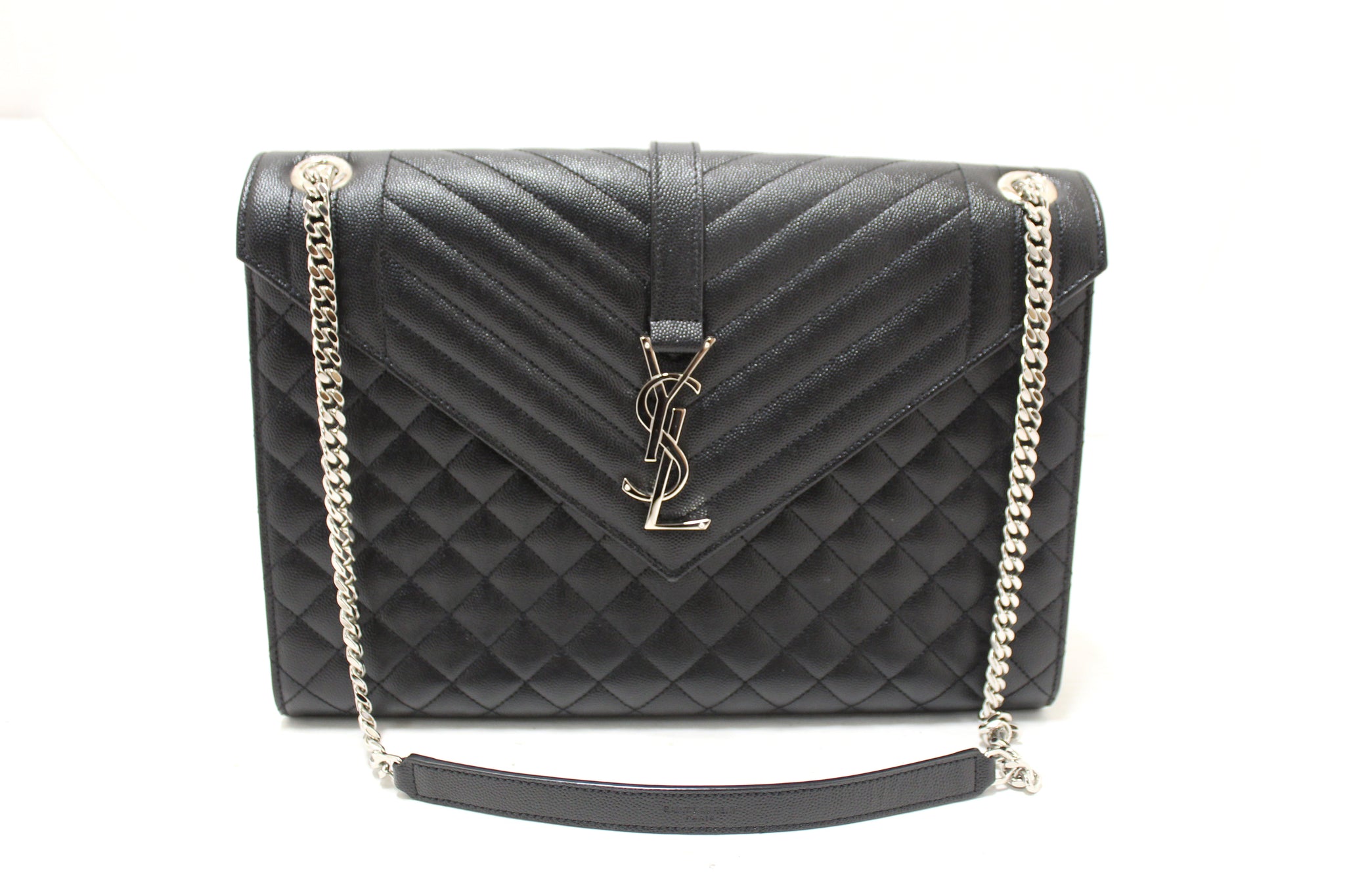 Saint Laurent Black Matelasse Grain De Poudre Embossed Leather Medium Envelope Bag