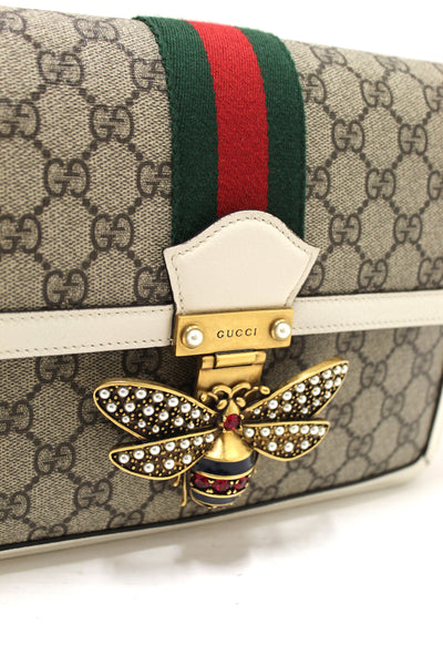 GUCCI Gucci White GG Supreme Medium Queen Margaret Shoulder Bag | Italystation.com - Shop Now at italystation.com