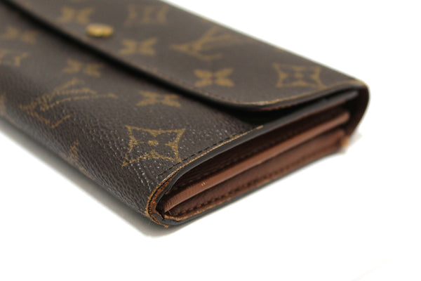 LOUIS VUITTON Louis Vuitton Classic Monogram Sarah Wallet | Italystation.com - Shop Now at italystation.com