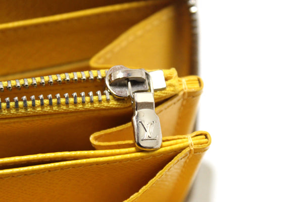 Louis Vuitton Grey Epi Leather Zippy Wallet