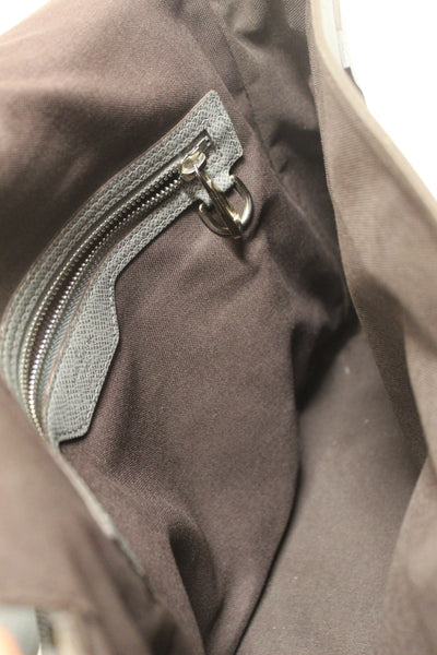 Louis Vuitton Grey Taiga Leather Roman PM Messenger Bag