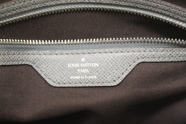 Louis Vuitton Grey Taiga Leather Roman PM Messenger Bag