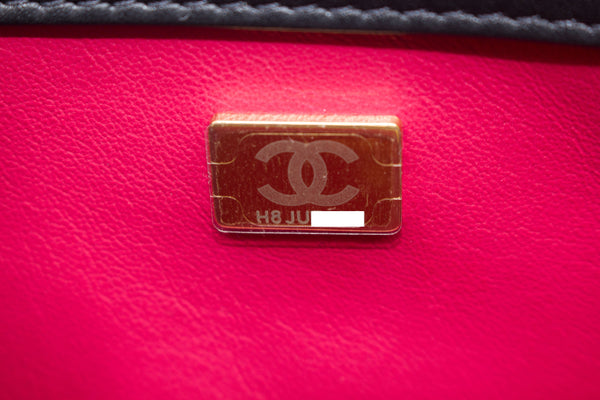 Chanel AS4064 B10716 Chanel 23S 蓋口包黑色 / 94305 小羊皮單肩包 Ghw