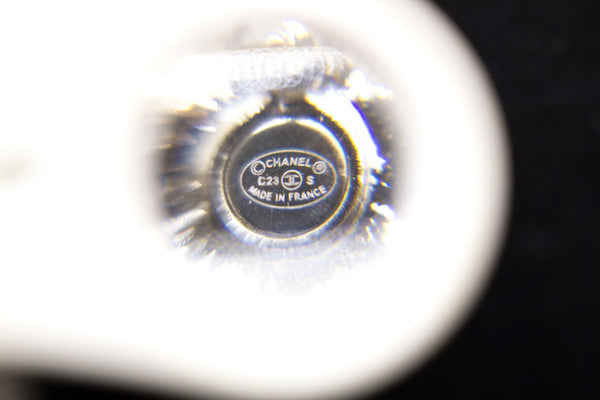 Chanel Star With CC 水晶標誌 N0032 / 銀色金屬 2CMX2CM 耳環