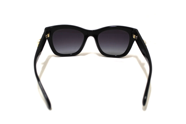 Chanel Black Polarized Charms Pearl Square Sunglass | Italystation.com - Now at italystation.com