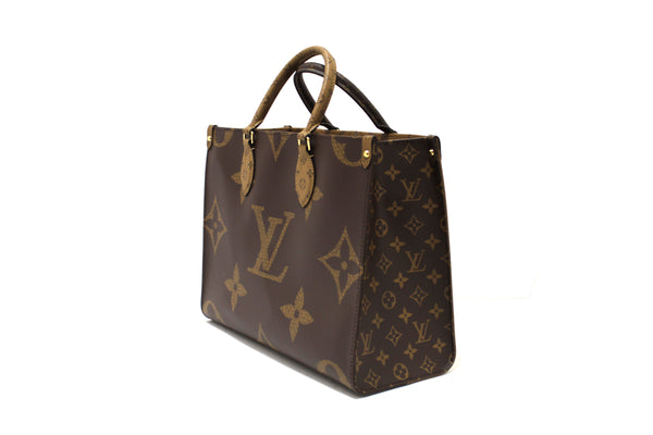 Louis Vuitton Giant Monogram Canvas OnTheGo MM Tote Bag