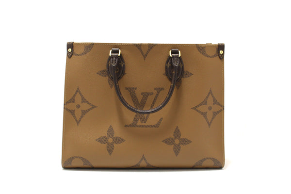 Louis Vuitton Giant Monogram Canvas OnTheGo MM Tote Bag