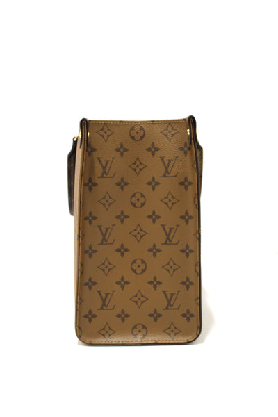 Louis Vuitton Giant Monogram Canvas OnTheGo MM Tote Bag