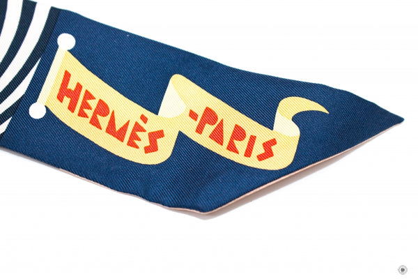 hermes-h-prade-en-fanfare-twilly-silk-silk-scarf-IS037238