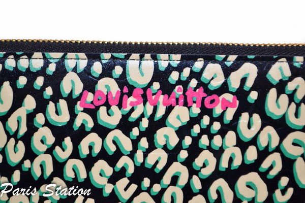 Limited Edition Louis Vuitton Teal & Beige Vernis Leopard Zippy Wallet