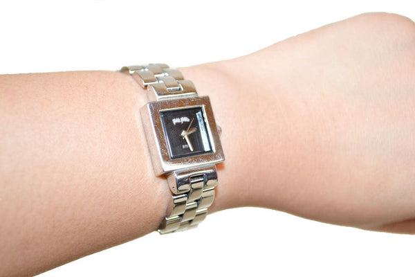 Authentic folli follie silver stainless steel women's watch | Shop Now at Italystation.com