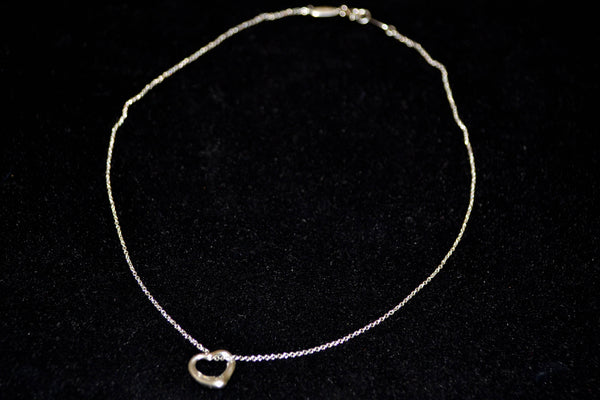 Tiffany & Co. Peretti Platinum Mini Open Heart Pendant Necklace 14.25"