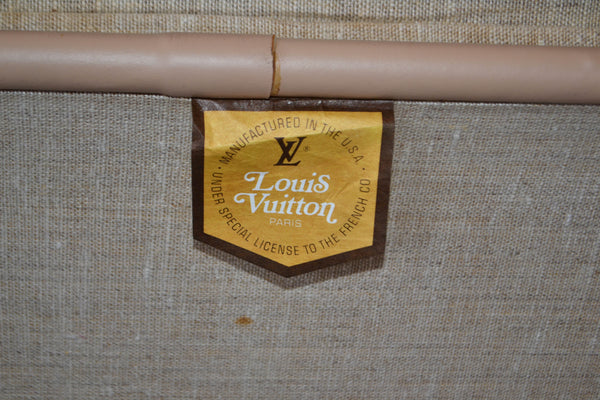 路易·威登（Louis Vuitton）經典會標行李箱旅行袋