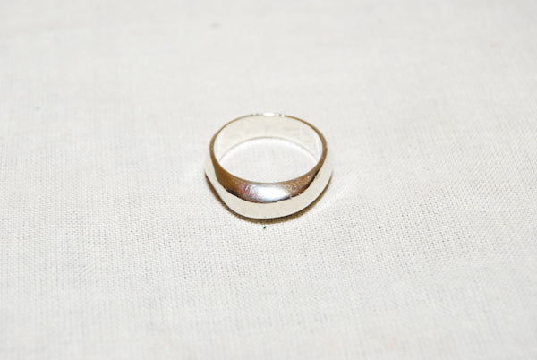 Tiffany＆Co。純銀粗體戒指尺寸
