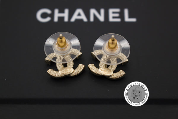 chanel-a-y-metal-s-earrings-ghw-IS036900