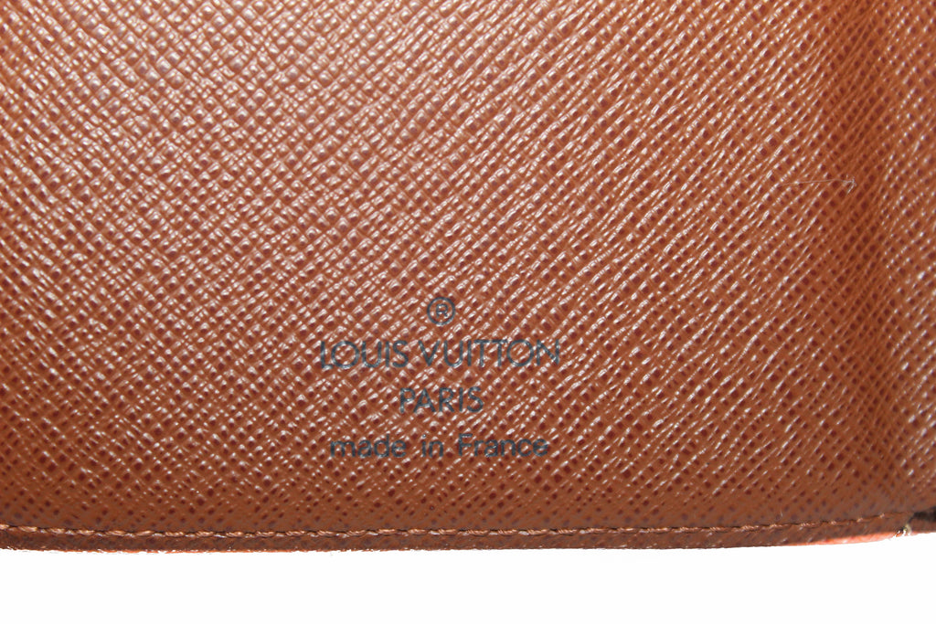 Louis Vuitton Classic Monogram Large Compact Wallet – Italy Station