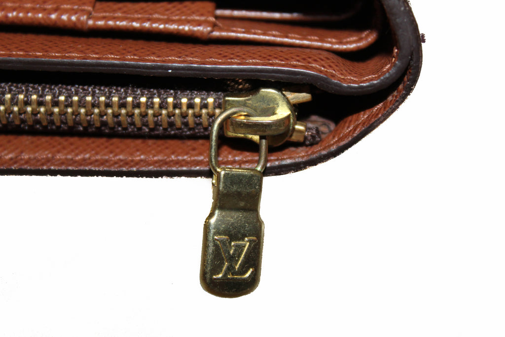 Louis Vuitton monogram short wallet  LV classic plaid short wallet – INCORD