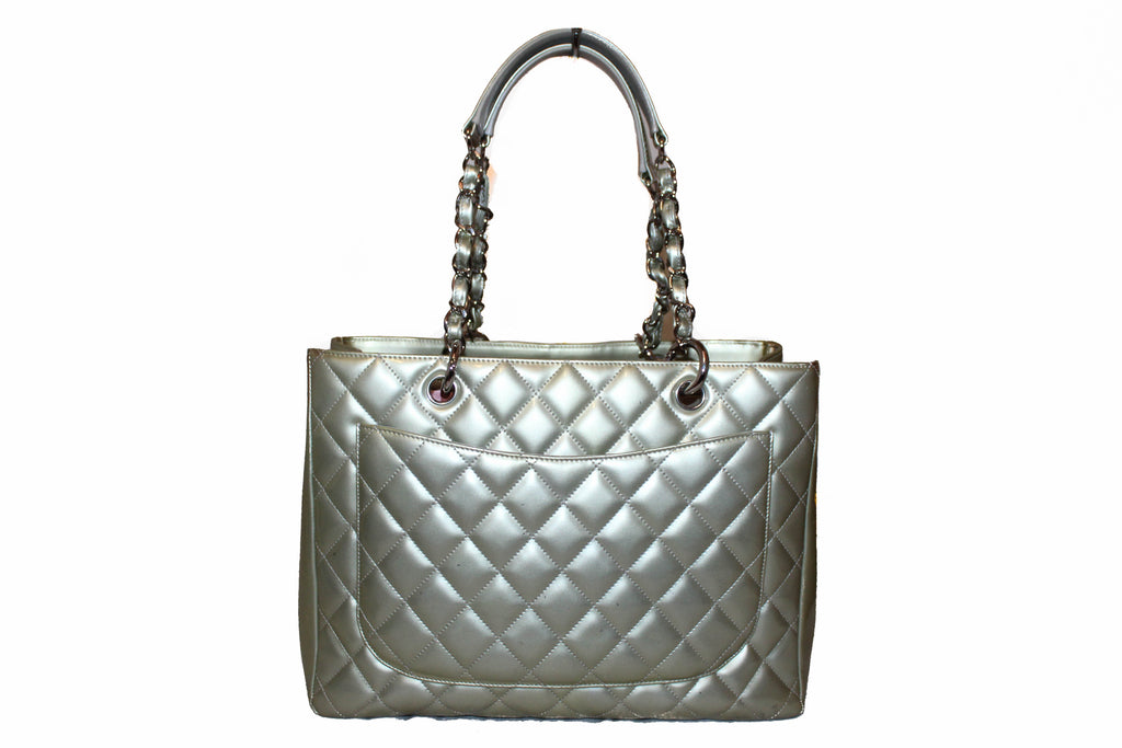 Chanel Silver Patent Quilted Leather Large Grand Shopping Tote Shoulde –  Italy Station