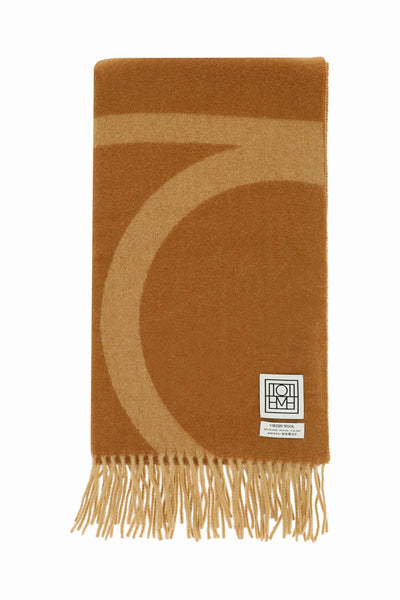 Toteme monogram jacquard wool scarf 224 882 807 CAMEL MONOGRAM
