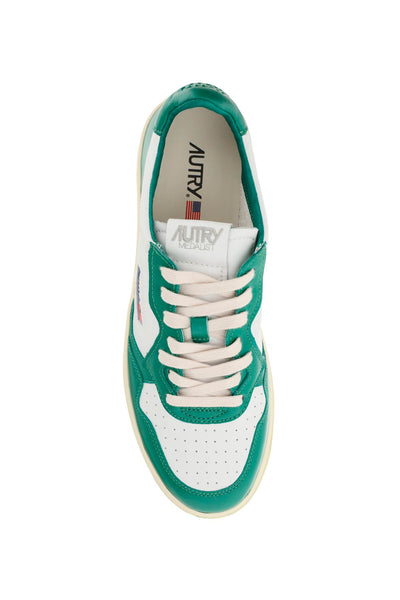 Autry 皮革獎牌低筒運動鞋 AULWWB03 白色 綠色