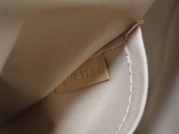 Louis Vuitton Beige Monogram Vernis Leather Montebello MM Tote Bag