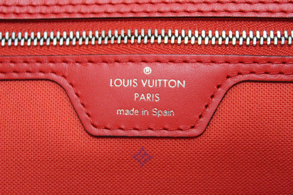 NEW Louis Vuitton Pink/Red Escale Giant Monogram Neverfull MM Shoulder Bag