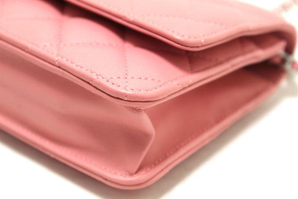 Chanel 粉紅色絎縫小羊皮鏈錢包 WOC 郵差包