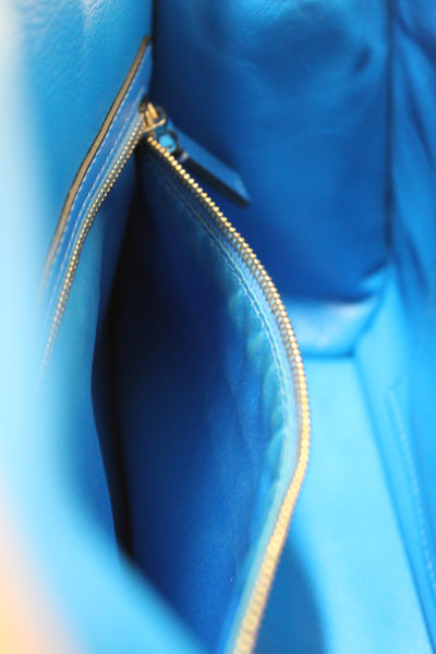 Valentino Garavani 藍色 Nappa 帆布迷彩中型 Glam Lock Rockstud 翻蓋