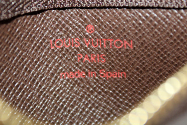 路易·威登（Louis Vuitton）達米爾·埃貝（Damier Ebene）帆布鑰匙袋