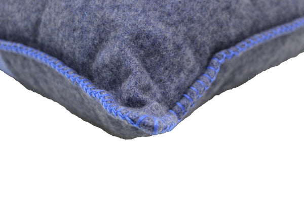 新的路易威登藍/灰色羊毛羊絨墊子枕頭