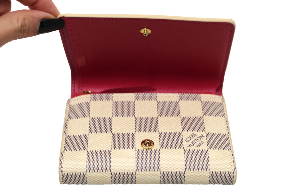 Authentic Louis Vuitton Limited Edition 2021 Christmas Animation Hollywood  Damier Azur Victorine Wallet – Italy Station