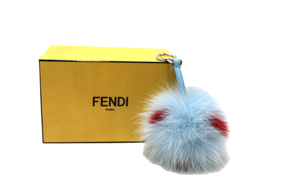 Fendi Blue/Red Fox Fur Pom-Pom Bag魅力