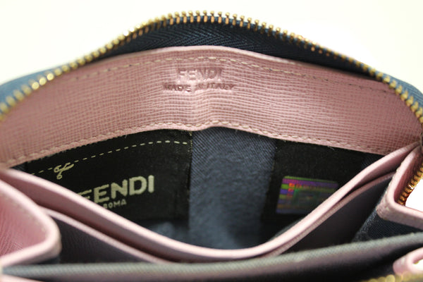 罕見的Fendi藍色/紫色/粉紅色皮革怪物眼睛施華洛世奇水晶小Zippy錢包