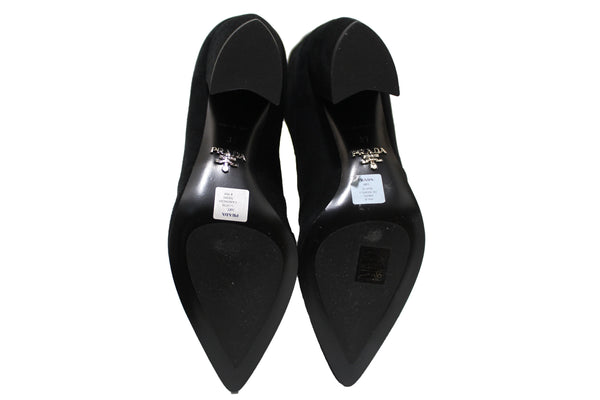 新的Prada黑色絨面革皮靴37