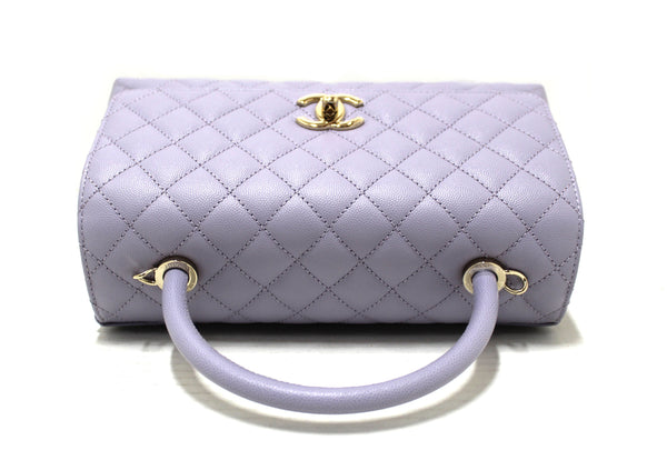 Chanel 淺紫色絎縫魚子醬皮革中型 CoCo 手柄蓋蓋包