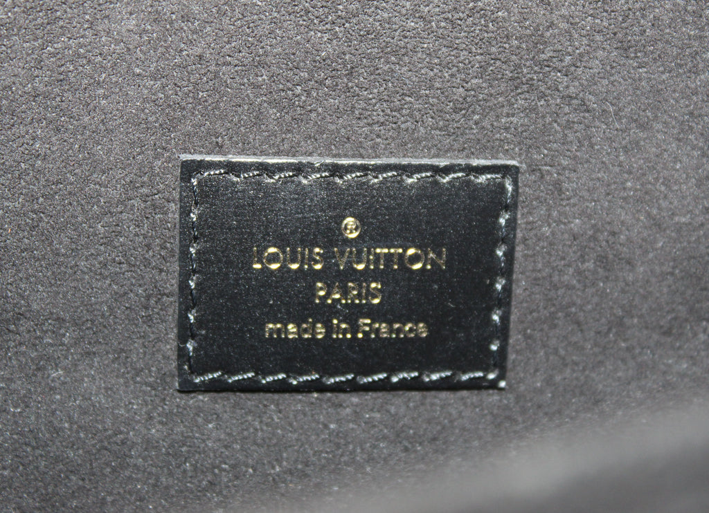 Louis Vuitton Classic Monogram Reverse Canvas Pochette Metis Bag – Italy  Station